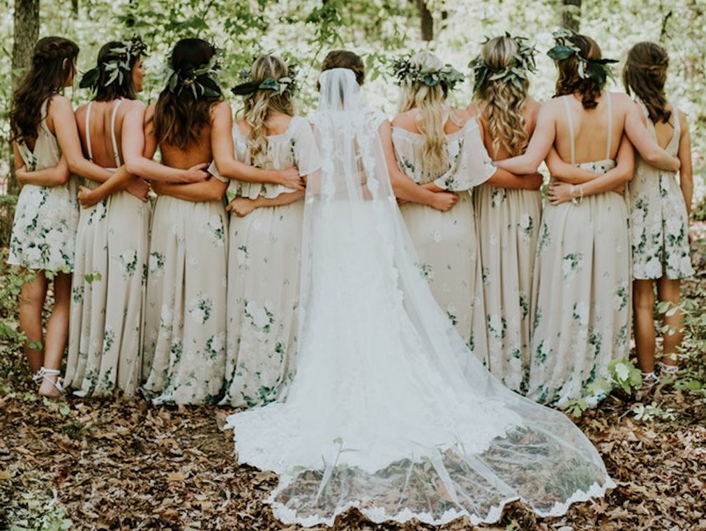 Bunches for the whole squad! ❤️

#squad #squadgoals #bridalparty #bridemaids #australia #sydney #brisbane #melbourne #canberra #perth #victoria #nsw #goldcoast