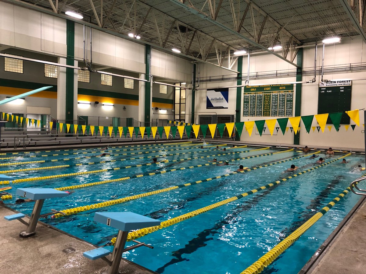 KFswim1's tweet photo. KF Swimmers rocked practice this morning! Coach Slaughter loves you! Have a fun and safe weekend!! #kleinisd #momentsinklein #KFHSswim https://t.co/5L0lE8nFGY