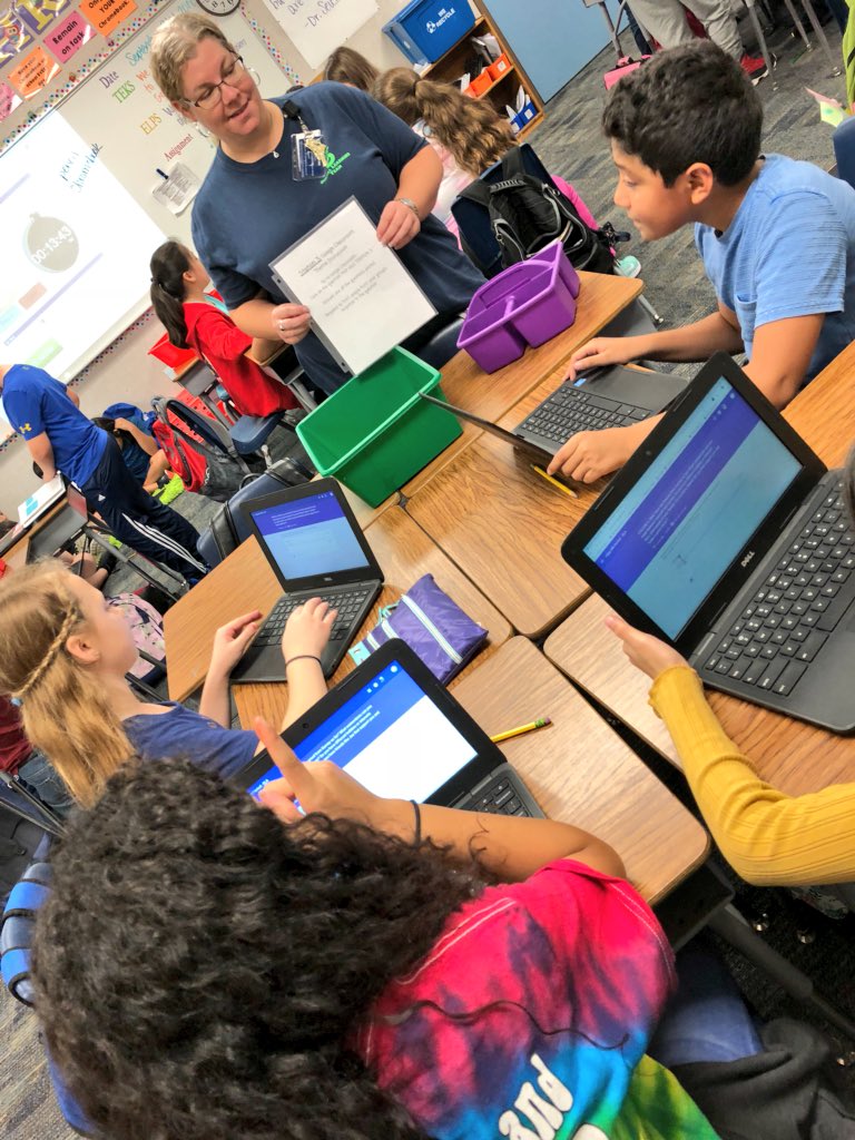 There’s a whole lot of #blendedlearning going on in @MrsHippELA classroom today! A perfect combination of paper-pencil & #edtch activities. Students are engaged and collaborating to the identify key elements of a text! 💯 #BISDpride #digitalBISD @GradyRasco