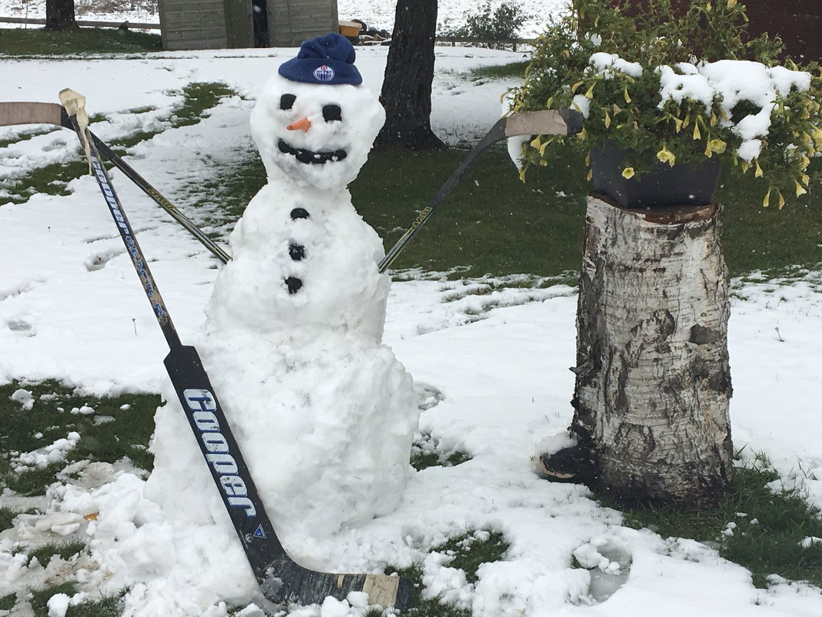Hey <a href="/TheNationDan/">Dan</a> I believe I am officially ready for Monday’s <a href="/OilersNow/">Oilers Now with Bob Stauffer</a> podcast #SnowmanInSummer  #yeg #Hockey #OILERS #nhl #IAmCanadian