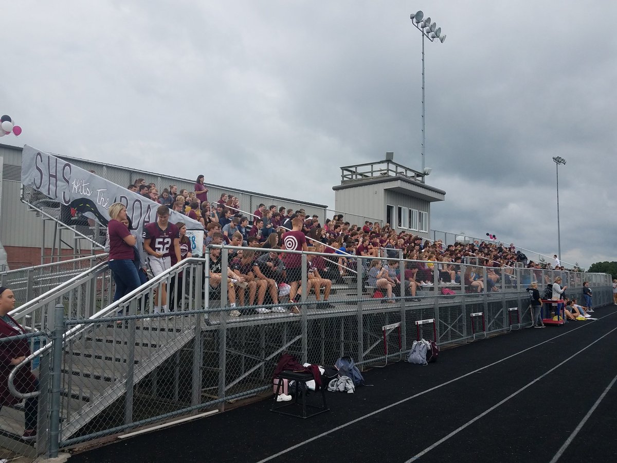 fields_doug's tweet photo. Thanks @StraffordSTUCO for a great @straffordhs Homecoming Pep Assembly!
#StraffordStrong https://t.co/LrmFtwosKk
