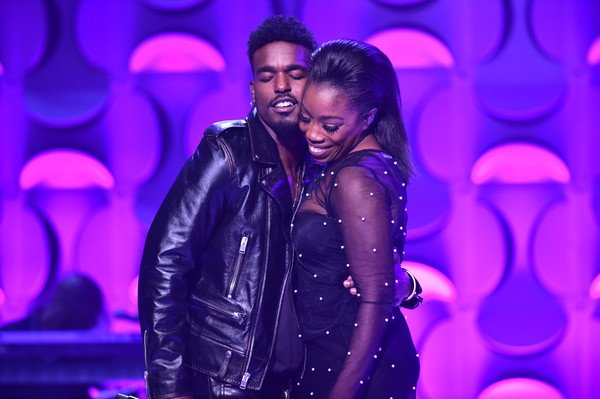EstelleOneLove's tweet photo. @EstelleDarlings &amp; @whoisLukejames perform at BET her fights Breast Cancer at Riverside Epicenter on September 20, 2018 in Atlanta, Georgia. https://t.co/elQLvZh0oL