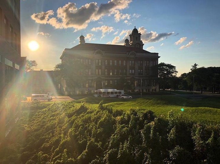 #SyracuseU View: A beautiful fall afternoon ☀️ captured by Mary Malone