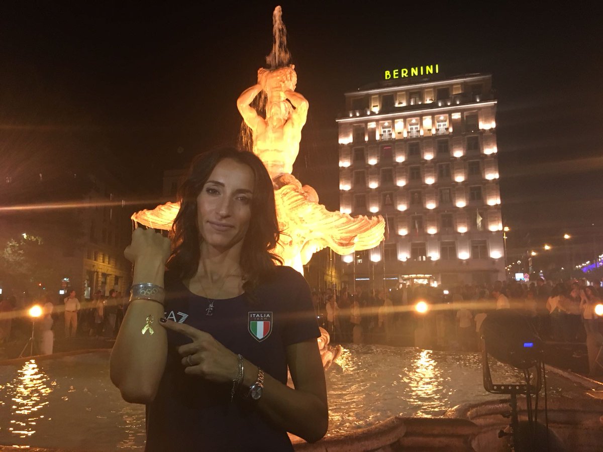 Coninews's tweet photo. Elisa Di Francisca e il suo speciale “Nastro d’oro”. 
ORO, come la forza e il coraggio dei Bambini Guerrieri.
La campagna ✨ Accendi d'Oro, #accendilasperanza! ✨ sarà attiva fino al 23 settembre con iniziative in molte città italiane.
#GoGold @ElisaLovesJesi @Fiagop https://t.co/k8BwfF5R8Z