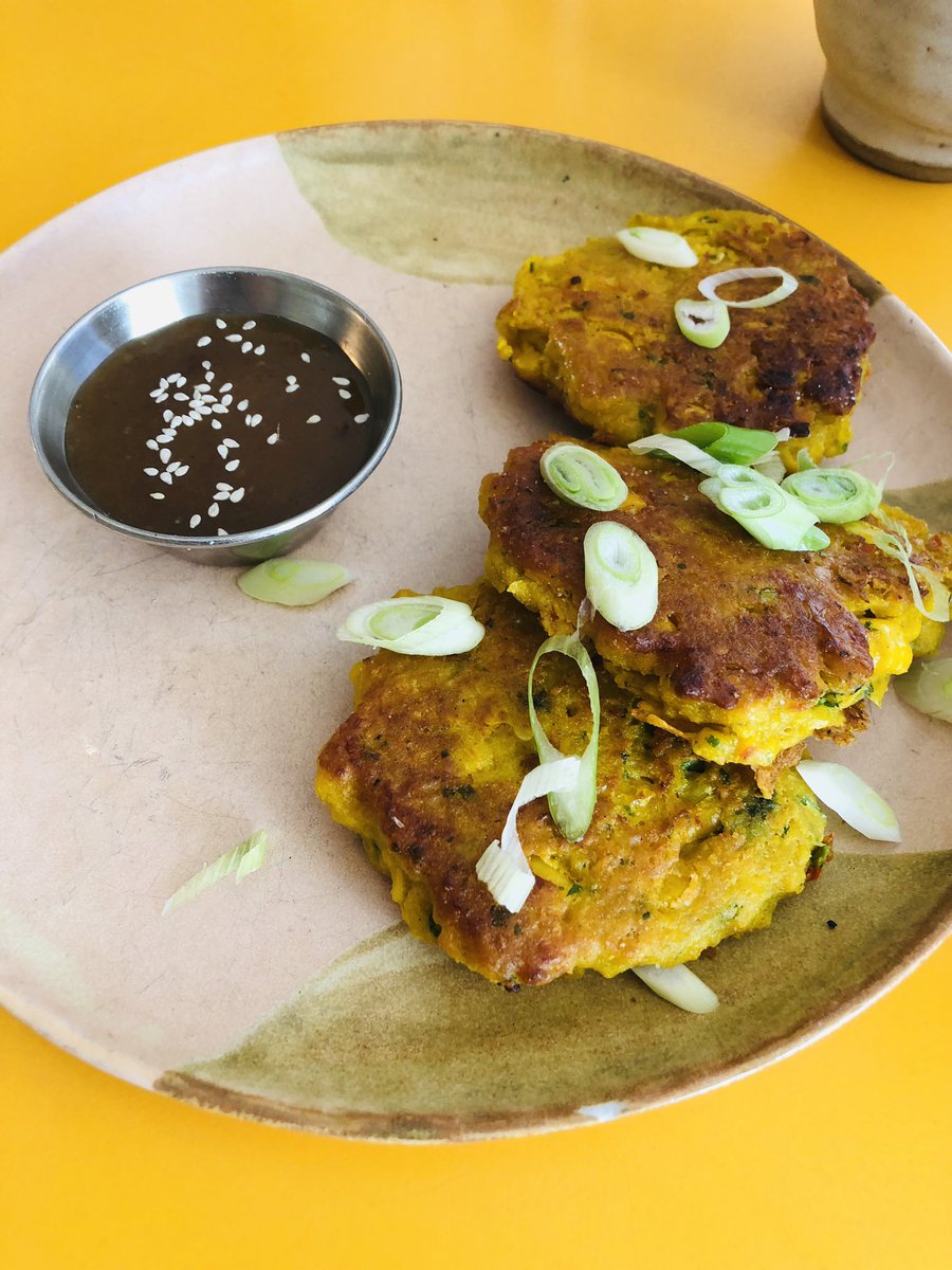 God damn I love the food at Julie’s Kopitiam @julielinkitchen @JulieLinMacleod 😍😍😍