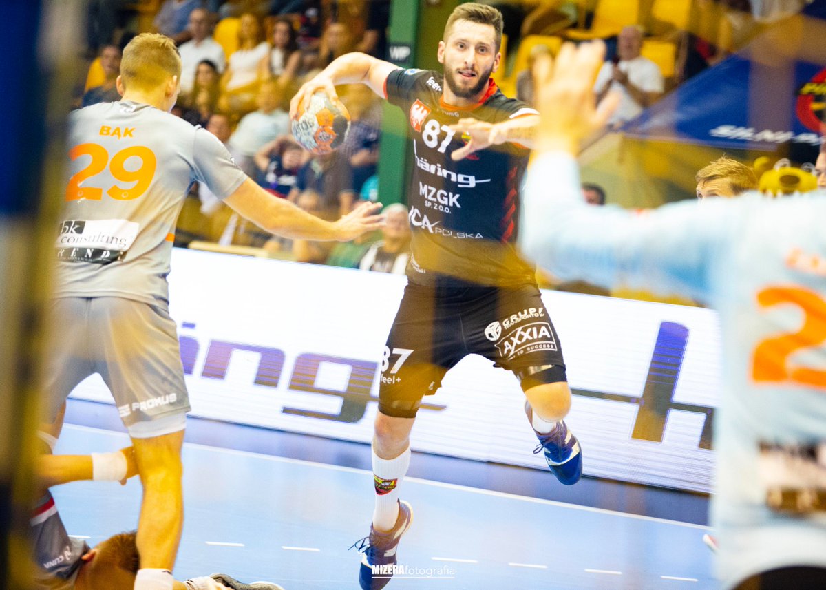 orlen_superliga's tweet photo. Górnicy lepsi od Piotrkowianina #GORPIO
@handballzabrze @PIOTRKOWIANIN
https://t.co/ZOehZP5HVy https://t.co/2geTZOWKX2