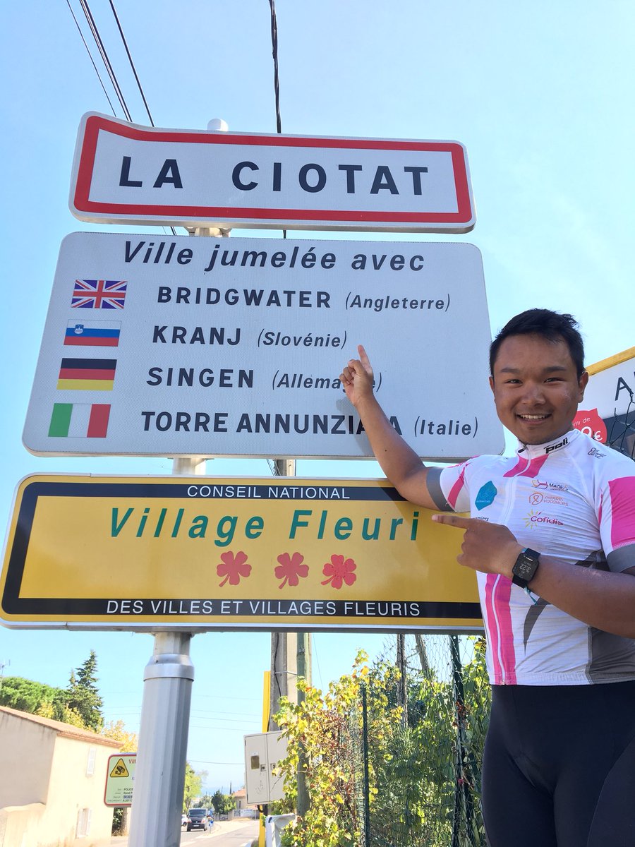 ZazousV's tweet photo. [ WAHOU ]

Ça y est! Notre périple de St Nazaire à la Ciotat pour @PremiersdCordee s’achève! Nous avons atteint notre destination cette après midi après une dernière étape dantesque dans @ParcCalanques 🙌

Malgré la chaleur et le dénivelé nous n’avons rien lâché! 🚴‍♂️🚴‍♂️💨 https://t.co/5Oo2ONIg11
