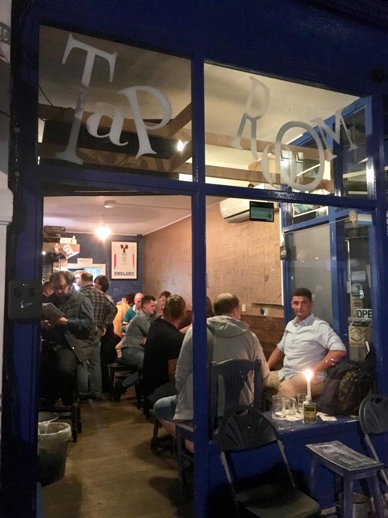 Packing them in on a Friday night in ⁦<a href="/BohemTaproom/">Bohem Taproom</a>⁩ #MyddletonRoad #BowesPark #N22