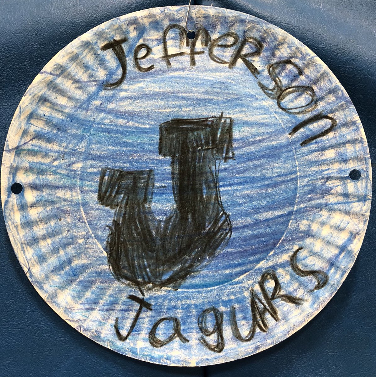 KCS_Jefferson's tweet photo. Celebrating Dot Day in support of #TNCollegAppWeek. #MakeYourMark to see there it takes you in #GraduationandBeyond. @CollegeforTN @KCS_District #OneTribe #RollTribe #DotDay https://t.co/kPrTtHpAvp