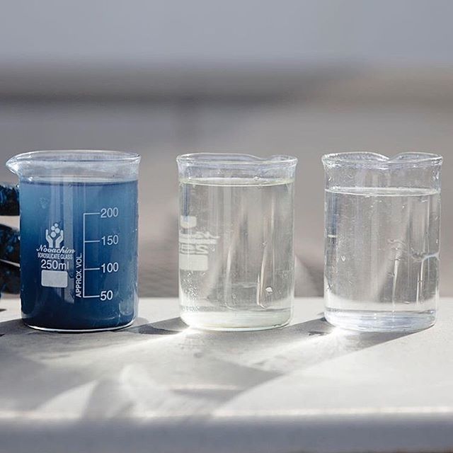 uncaptiveco's tweet photo. In @mudjeans ‘ partner factory, rainwater is promoted to denim-laundry water and is recycled endlessly 🙌 beautiful jeans made ethically in a clean way 🌿 More sizes arrived in our shop at @stacknewcastle today, come try them on 🍃 #uncaptive #ethicalfa… https://t.co/SA7LWJZRcp https://t.co/VrBRdDX2Da