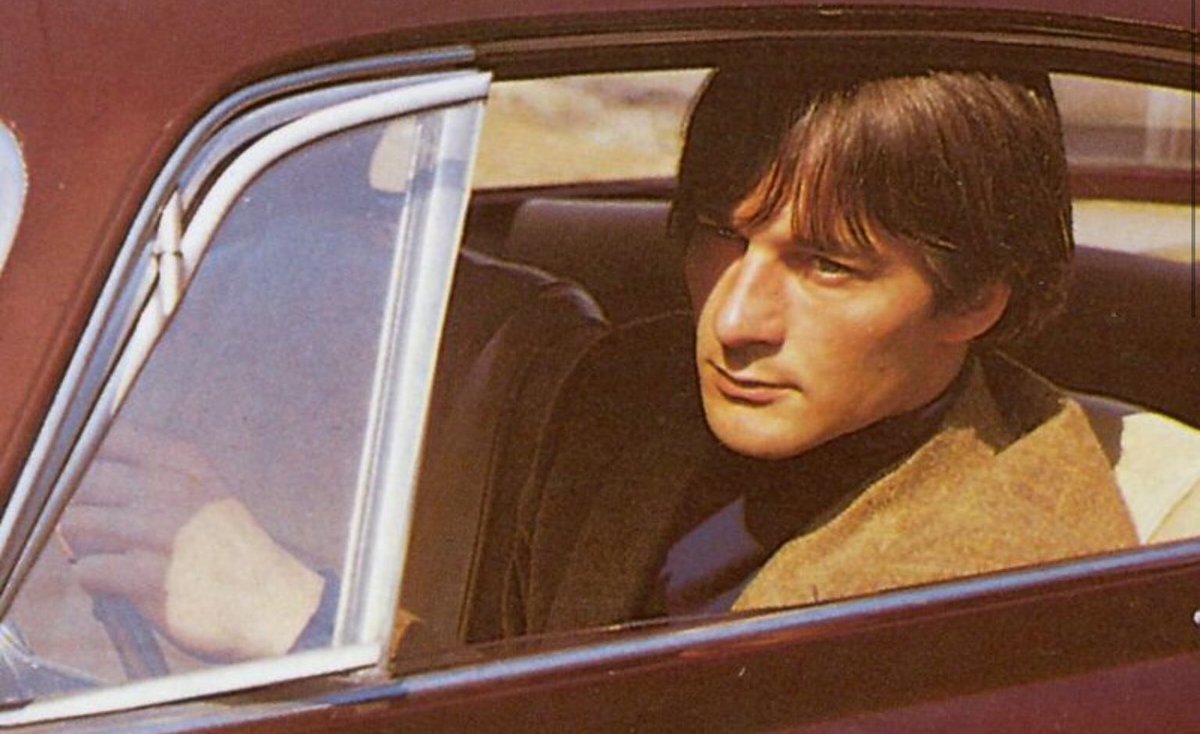 HeronXdave's tweet photo. The #GeneClark documentary “The Byrd Who Flew Alone” is on @BBCFOUR in the wee small hours (Saturday 22/09/18, 01:30am). Set your video! One of the greatest voices ever and what a back cat. I get pretty emotional when I listen to Gene’s music. American Dreamer #music #TheByrds https://t.co/kuKYhdmu94