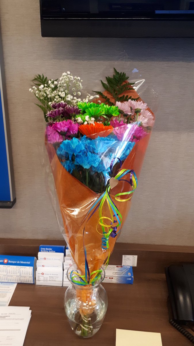 StefM1987's tweet photo. My last day at #bmolachine of to team #bmofairview. Flowers from a client. I will miss so much https://t.co/WKq7hs7A6j