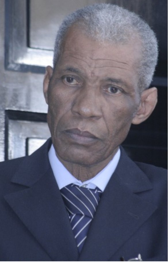 EtendardR's tweet photo. Nous accueillons avec peine la disparition d'un digne sénégalais qui ablanchi sous le harnais de la République.Tous les Étendards s'inclinent devant la mémoire du citoyen Bruno Diatta,qu'ils élèvent à titre posthume #GCDE: Grand-Commandeur-De-l'Etendard  #RIP https://t.co/eRSKao8ps7