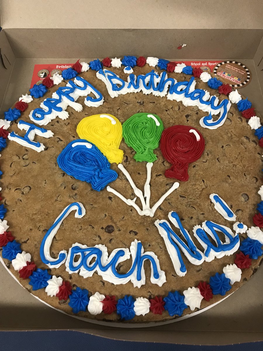 LFC_SportsMed's tweet photo. I have the best students! Surprise birthday party in the training room! https://t.co/NDtEiKvGhf