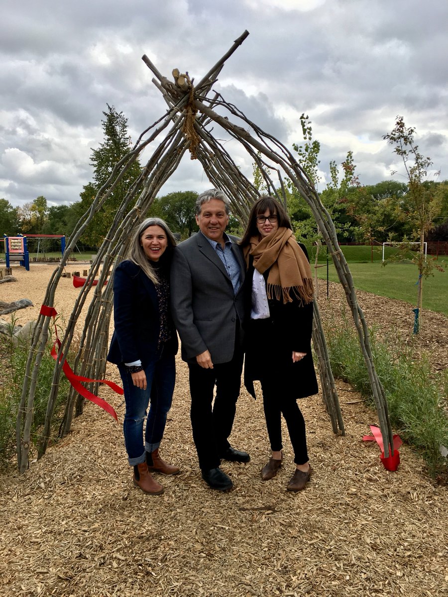 stbstvdan's tweet photo. Congratulations to @nordaleLRSD on your fantastic new playground! Thank you to Trina & Julia and their NPAG colleagues, students, staff & families for your hard work over many years. Happy to support you through the #EnablingAccessibilityFund! Félicitations à vous tous! #stbstv https://t.co/3ZBB1p5KAd