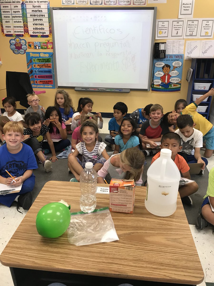 ¡Somos científicos! Had such a FUN #science experiment with vinegar and baking soda and a balloon! #havefunteaching #firstgrade hat