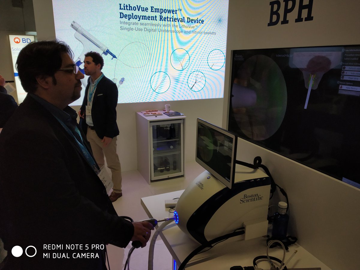 BPH_LASER's tweet photo. Some new tech I witnessed at #WCE18 today
1. Thullium fiber LASER(It's different from This:Yag) with #superpulse
2. EMS Trilogy = lithoclast+ultrasonic lithotriptor with suction all in the same probe
3. #Rezum therapy for prostrate.Tried the simulator
4. Lumenis suction handpiece https://t.co/jAGg1j1Vbs