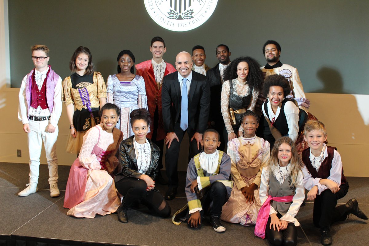 MinneapolisFed's tweet photo. STUDENTS! You have until Tuesday, Sept 25 to submit your ideas for our #Hamilton4All contest. You could win tickets to @HamiltonMusical and a PAID internship with @MinneapolisFed. See contest details here. https://t.co/1RZ2PwBGMw https://t.co/tNln2y4saW