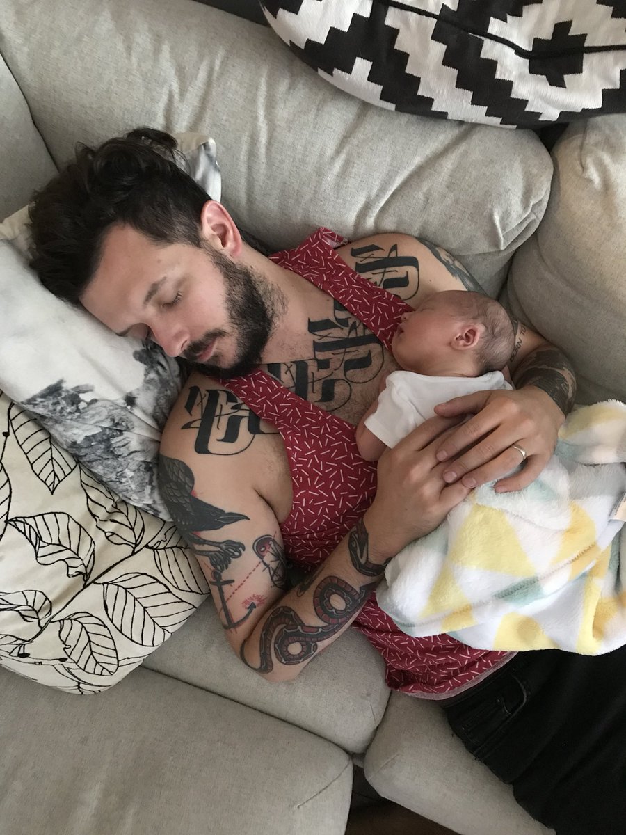 dave__murray's tweet photo. Lesson learned: when holding a sleeping baby, the likeliness of yourself falling asleep is almost guaranteed. #unclezone https://t.co/uOKtv5ux6G