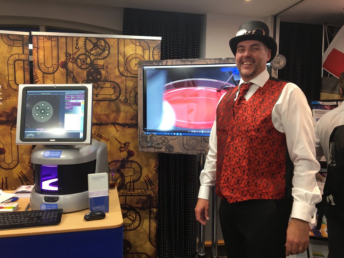 dw_scientific's tweet photo. Having a great time meeting everyone at @SheffMicrobe and showing the #WASPLab, #chromazona &amp; our #anaerobicworkstation. Come over to stands 5 &amp; 28 and say hello if you haven't already! #microbe2018 #microbiology #anaerobe https://t.co/QVcVD85rIO