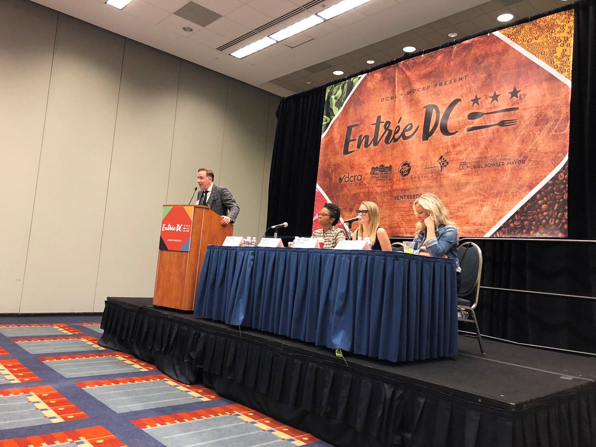 RappaportCRE's tweet photo. Our brokers had a great time at #entreedc yesterday, connecting with food and beverage industry leaders throughout the D.C. region. Special thanks to the Department of Consumer and Regulatory Affairs for putting it on! #rappaportmeansretail https://t.co/QInJwjhhjV