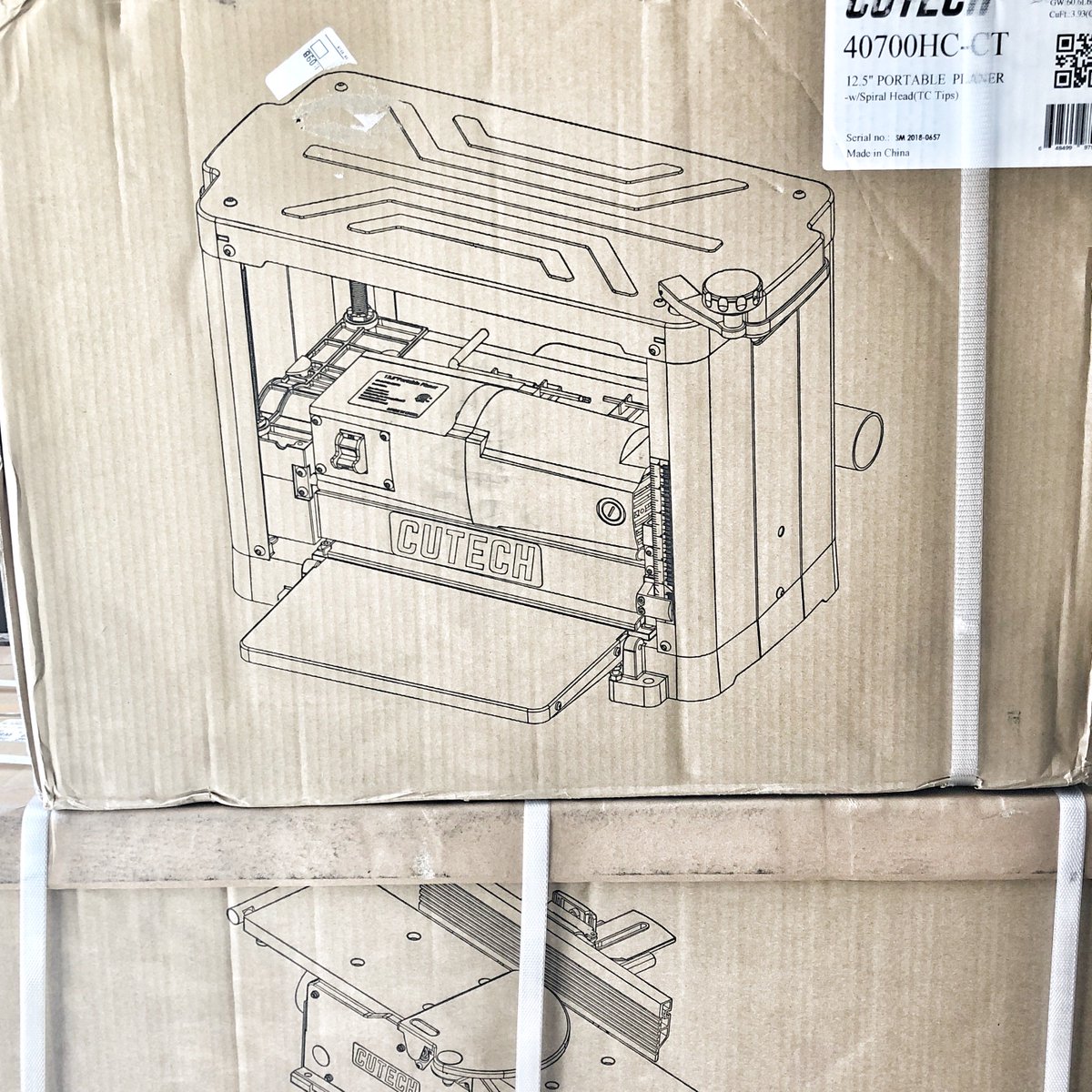 CcsSons's tweet photo. #newtool friday. Thanks #cutech tools. Super excited to get this #planer and #jointer open and running. #woodshop #workshop #maker #diy #makersgonnamake https://t.co/NB9Tyl35MB