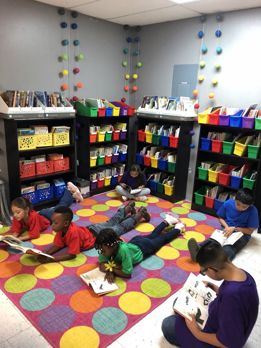 Vedia Miles tweet media