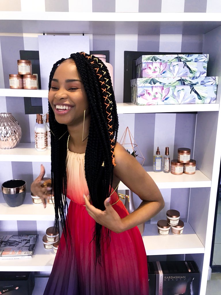 nandii_m's tweet photo. Colouring the TL ♥️🌈 https://t.co/Bor88ZmIav