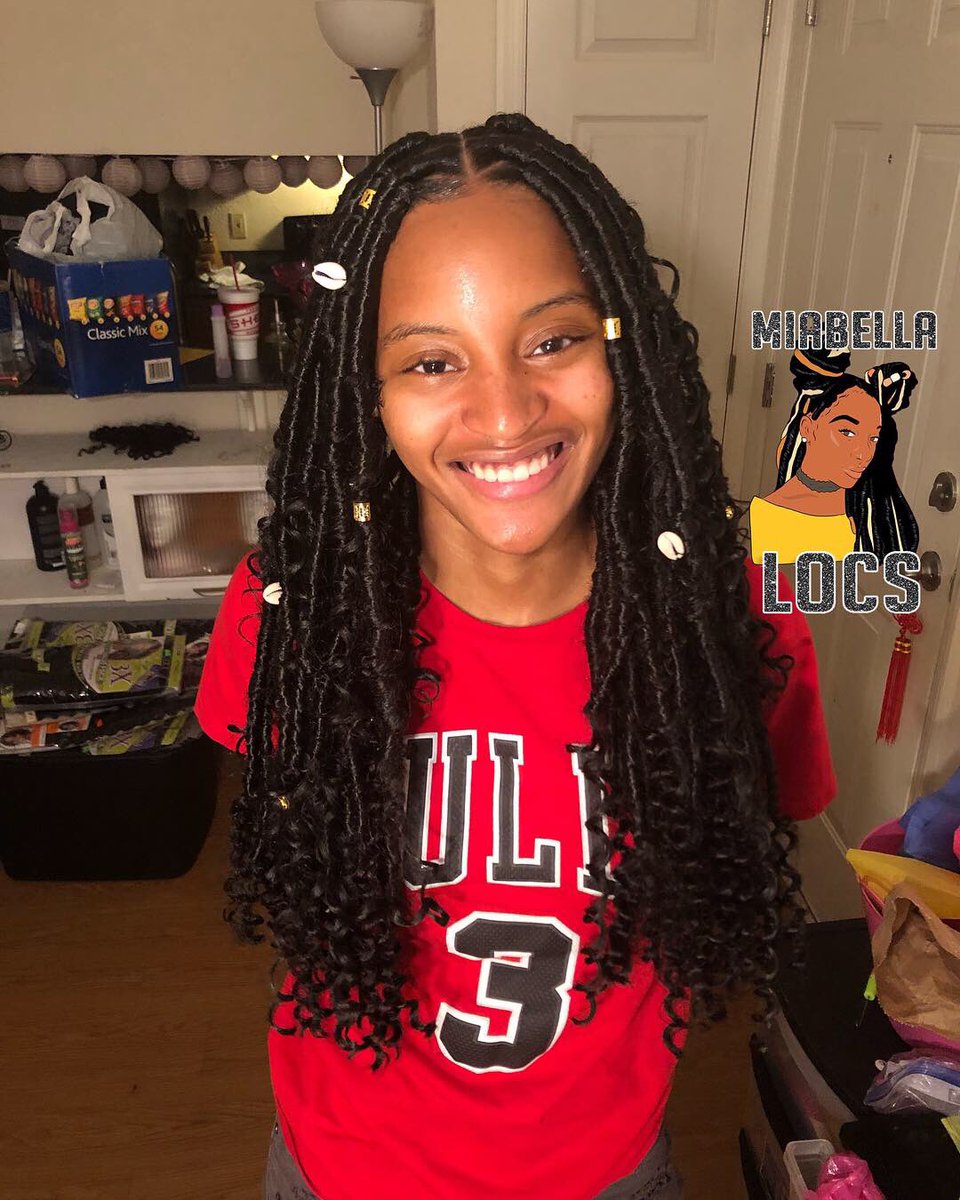 mysterygirlala_'s tweet photo. bohemian locs 🔥 

#ncat #uncg #ecu #faystate #wssu #bennett #gtcc #gastate #cau #fauxlocs #goddesslocs #gypsylocs #braids #greensboro #hair #protectivestyles #trending #curlyhair #hairincluded #miabellalocs #blackbusiness #marketing #nyc #houston #la #jcsu #uncc #charlotte https://t.co/MtzuspXNqK