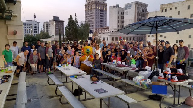 Harris Construction (@harrisconstco) on Twitter photo #FlashbackFriday to Parker and Team Harris at the Grizzlies Game in July! What a fun night <a href="/FresnoGrizzlies/">Fresno Grizzlies</a> #FlashbackFriday to Parker and Team Harris at the Grizzlies Game in July! What a fun night <a href="/FresnoGrizzlies/">Fresno Grizzlies</a>