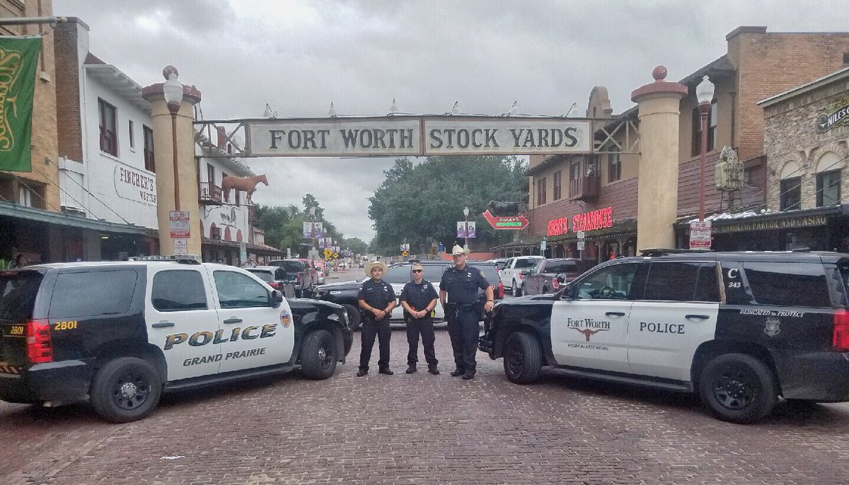 GrandPrairiePD's tweet photo. We are honored to assist @fortworthpd today in both remembering our fallen brother as well as help keeping the citizens of Fort Worth safe so others can attend the service. We will never forget Officer Garrett Hull. https://t.co/3o3ypXg994