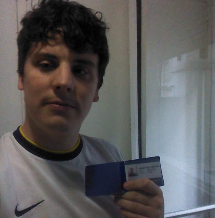 #FSRADIOSUR <a href="/FOXSportsArg/">Fox Sports Argentina</a> <a href="/PolloVignoIo/">Pollo Vignolo</a> quiero las plateas para boca vs River