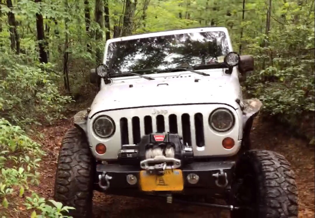 4ReUnitedStates's tweet photo. @Legendary1941 @THEJeepMafia @wve1022 @hawkaire_clt @Shelli69jeeper @steelecreations @XBullofficial @TopJeepers @JeepsGreen @dauntlessjku @JeepnNCreepn @JKU_VENOM @whtARROW_JK @RachaelLMarsha2 @crawlher @DirtLifeApparel Happy #FrontEndFriday @Jeep friends!👋Hope everyone has a fun weekend!
⚠️Heads up: our #Jeep club’s camping trip to #Uwharrie was cancelled by park.
#Florence update👇 #UwharrieJeepTrail Opens Saturday, but asking to #TreadLightly #DickeyBellTrail #PrayersForNC🙏#PrayersforSC https://t.co/j4kyZ5Pb5o