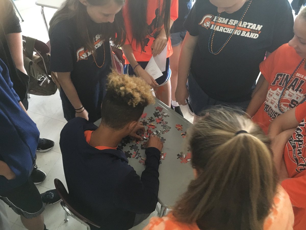 mrbrandonENG's tweet photo. ESM Freshman are learning the importance of the 7 Habits: Begin with the end in mind and Synergize #7Habitsofhighlyeffectiveteens #ESMClassof2022 https://t.co/3iA4N0xtrt