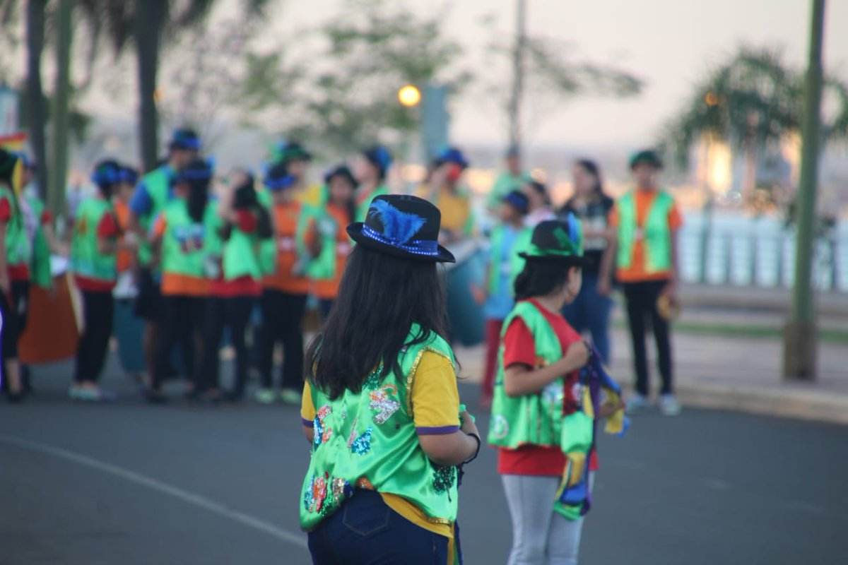 fermeza_ok's tweet photo. ¡Acompañemos a nuestros jóvenes que un año más nos vuelven a deslumbrar con su creatividad! 
¡Feliz día chicos, feliz primavera y a brillar esta noche!
#Estudiantina2018
#Apes2018 https://t.co/sbOCLWumrm
