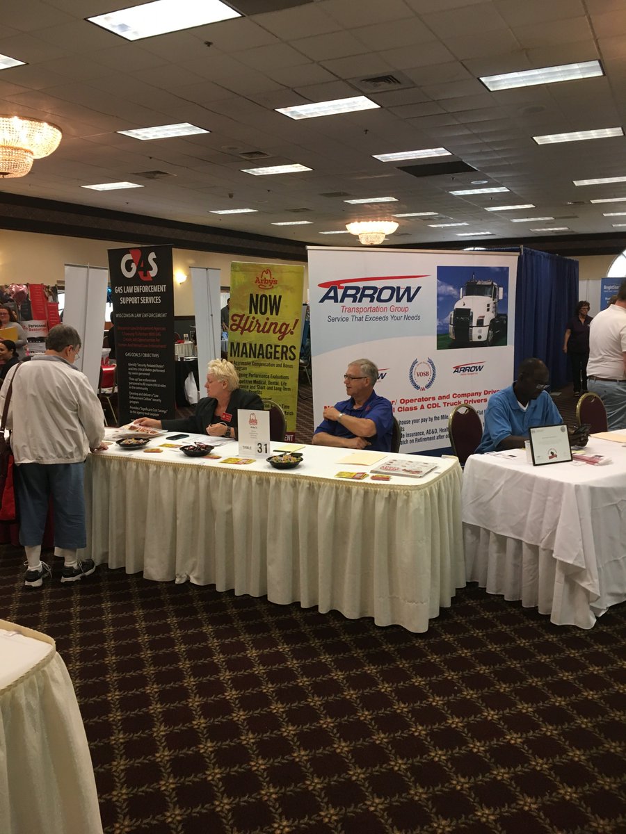 ArrowTransGroup's tweet image. Wednesday, Arrow attended the Southeast Wisconsin Regional Hiring Event. It was a great turn out and the debut of our newest banner! #TruckingSuccess #TheArrowTransportationGroup #HiringEvent