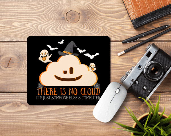 nerd4lifestudio's tweet image. #nerd4life #lolmeansshare ift.tt/2PWmYqi &amp;gt;There is no cloud mouse pad