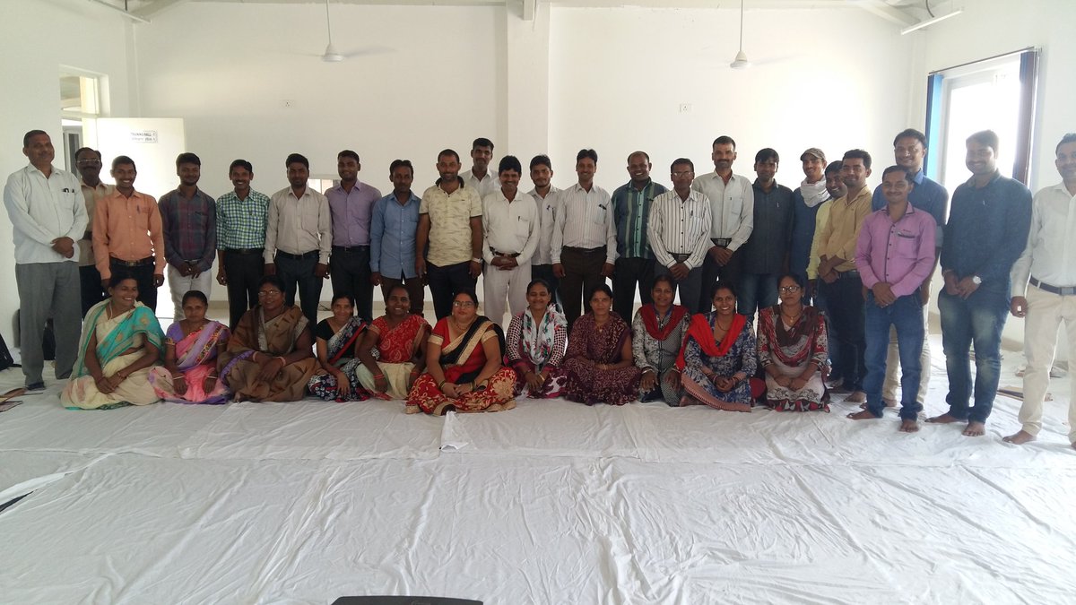 RGMVP's tweet photo. A group of field staff @RGMVP underwent a learning course at its in house resource development centre in #Amethi #CapacityBuilding #CommunityMobilization #MenForWomenEmpowerment #FiniteTimeGoals #RGCT https://t.co/AvHjPpkFog