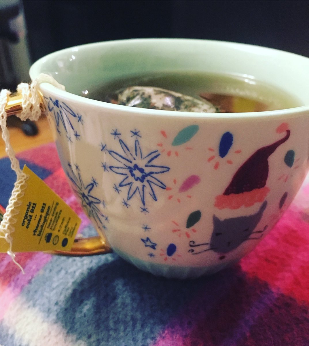 Lenoracle's tweet photo. Take that cold #tea #cold911 #davidstea https://t.co/OeYJxqE53a