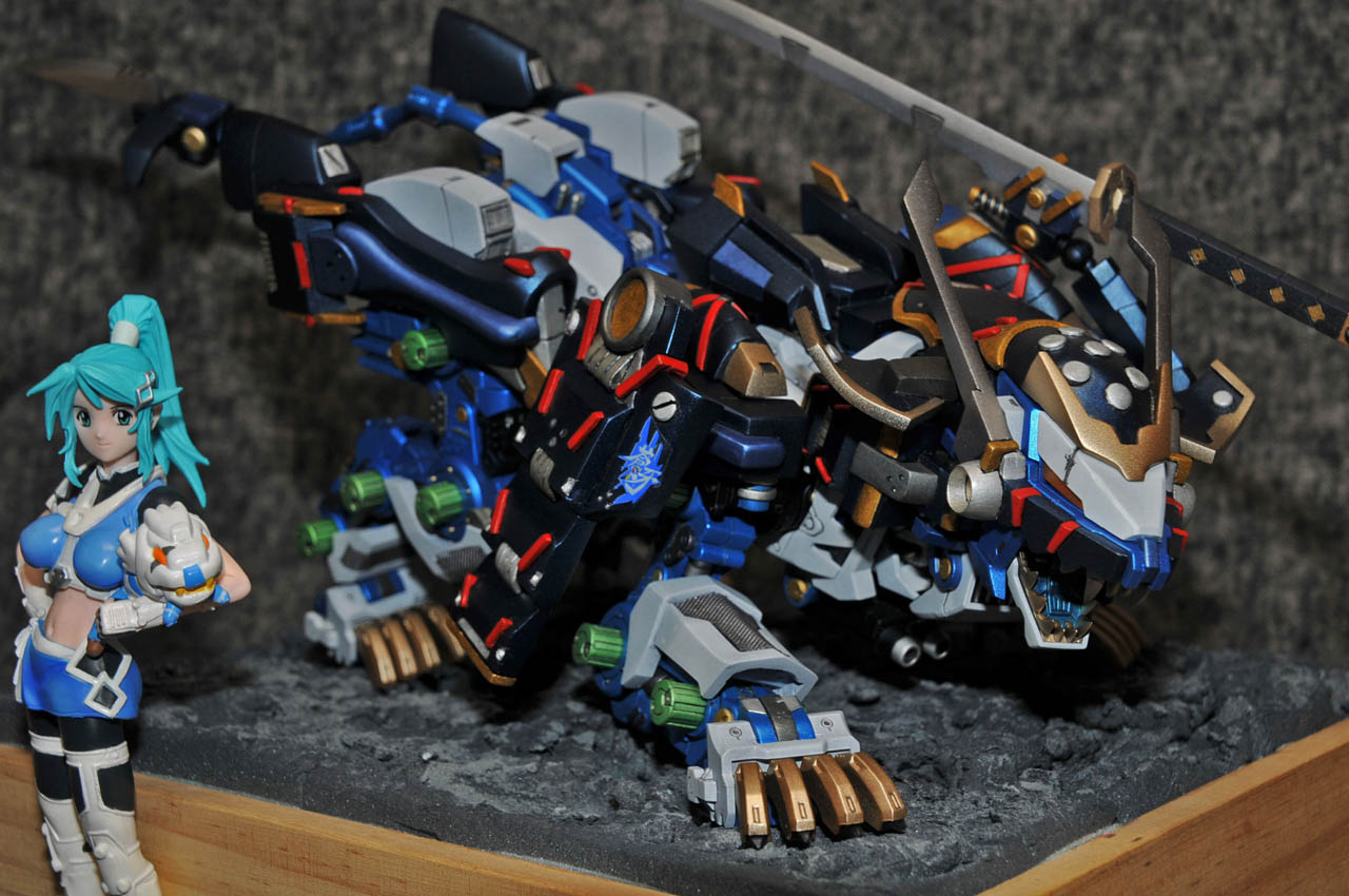 ゾイドZOIDSライガーブルーソウガ未組立+具足改造パーツセット ゾイドZOIDSライガーブルーソウガ未組立+具足改造パーツセット