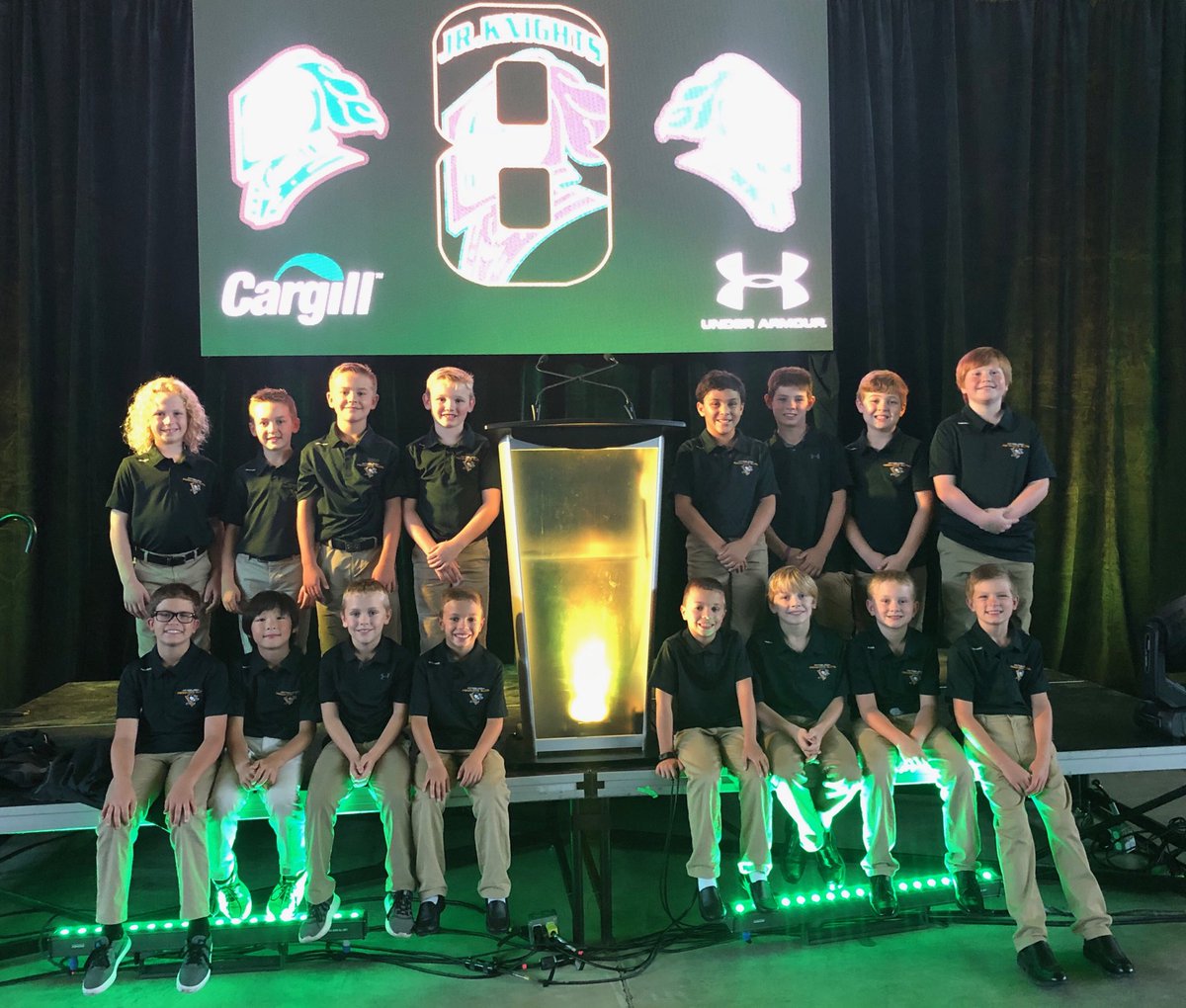 2009 Elites are enjoying their first tournament of the year <a href="/DrewDoughtyljk/">DrewDoughtyLJKAAA</a>!