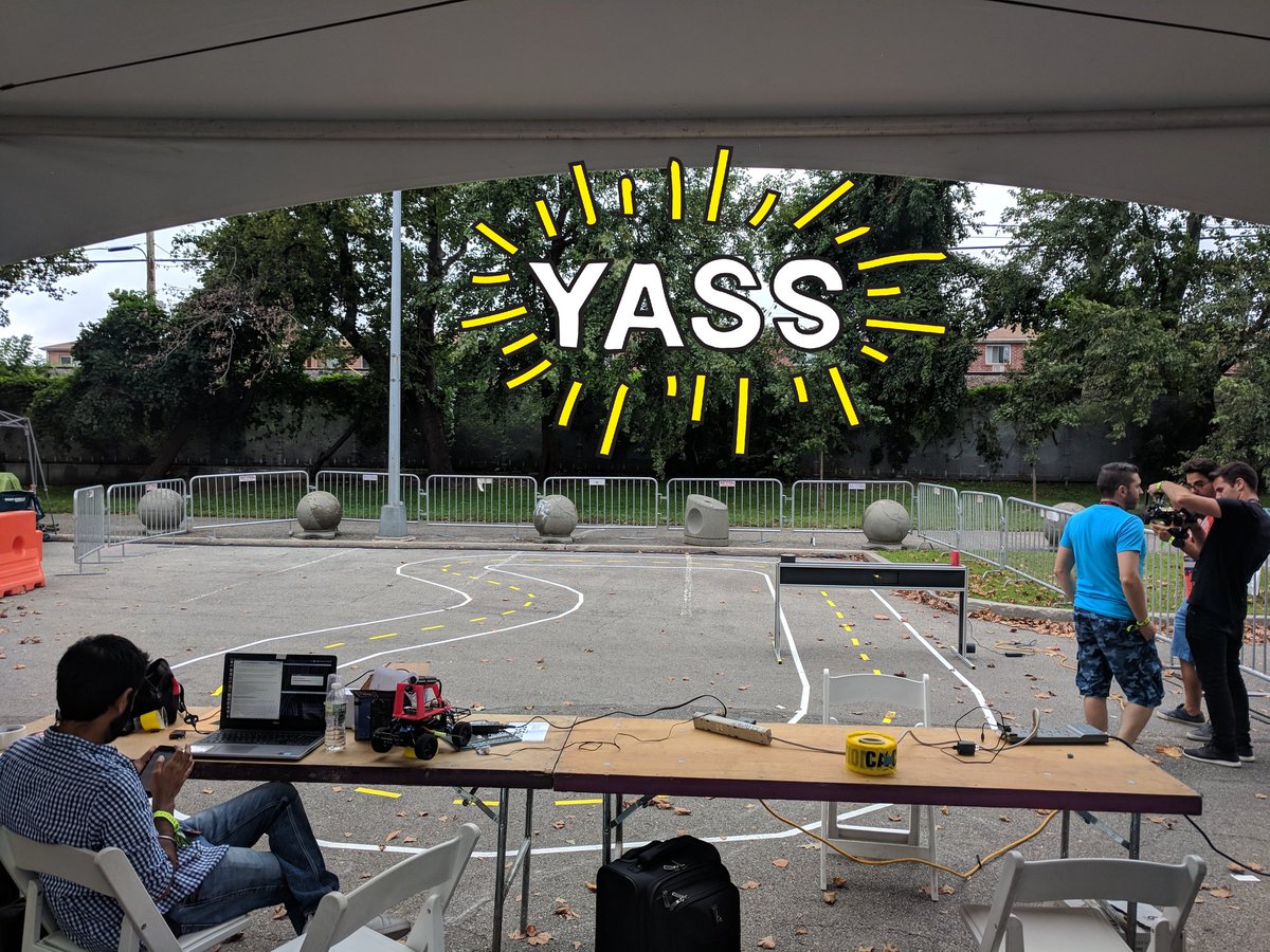DAVGtech's tweet photo. The @diyrobocars setup at World @makerfaire New York is no joke! #WMFNY18 https://t.co/FIkb2DzBUi