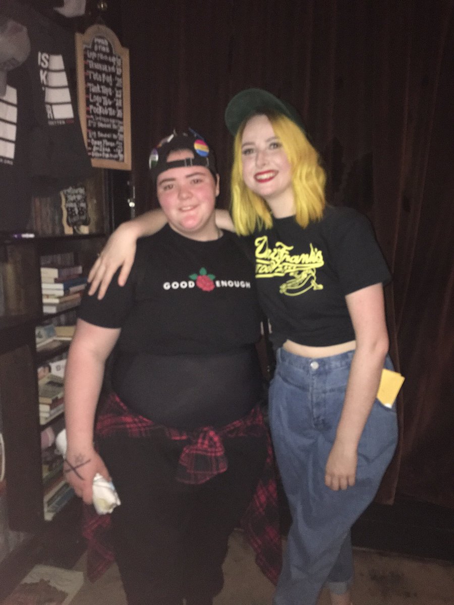 html_lee's tweet image. a progression™️ if ever there was one
(oct 2016 - jan 2018 - sept 2018)