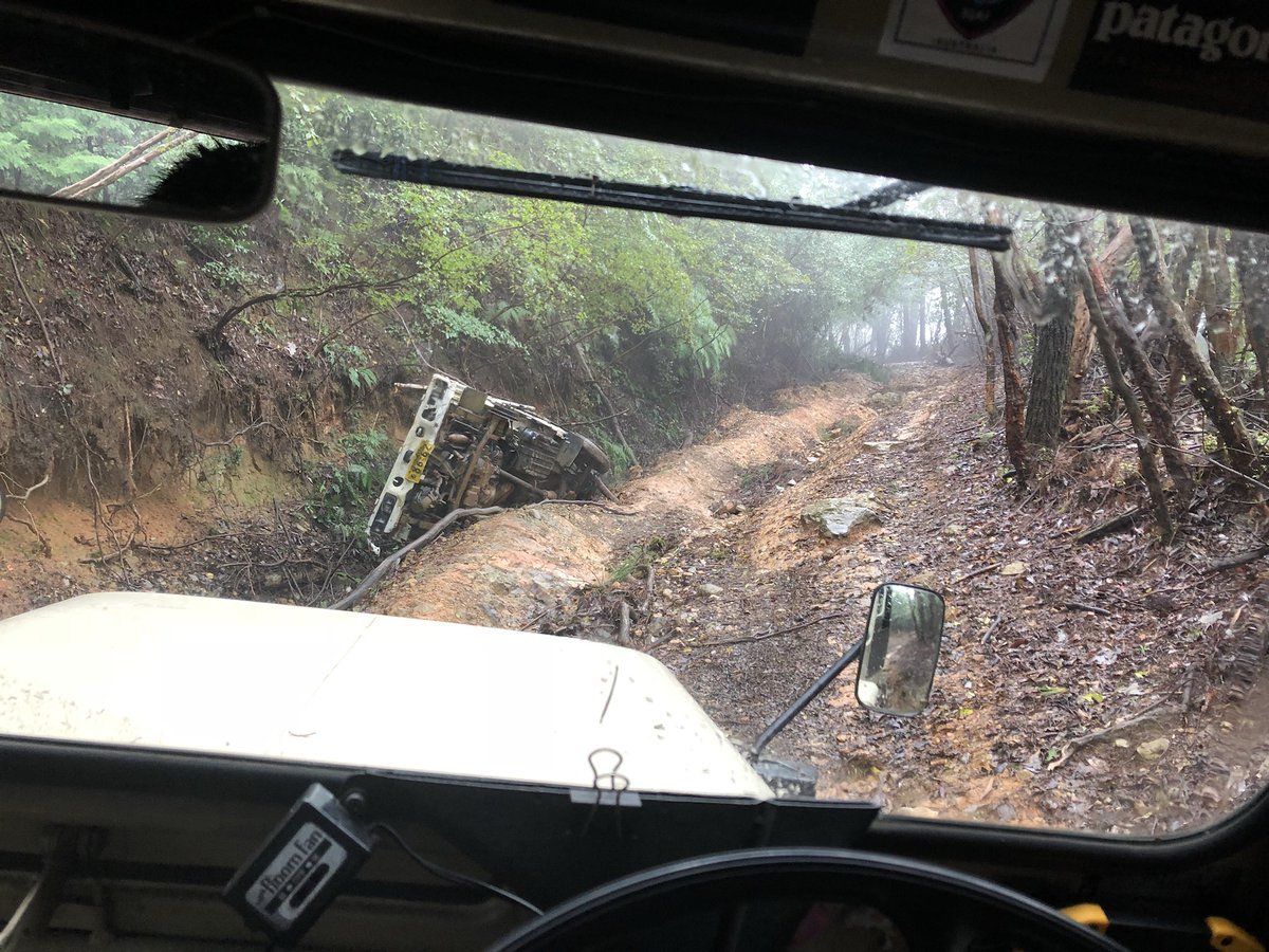 Kai 軽トラ林道も行ったけど 倒木だらけで遭難するかと思った Kai 軽トラ林道も行ったけど 倒木だらけで遭難するかと思った