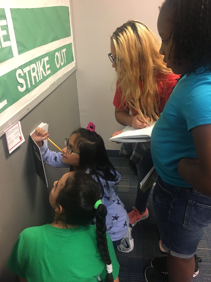 Agomez912's tweet photo. Quick, easy, and engaging Task card word problem activity with my fantastic 4th graders! #SJDIH #Math #MathIsAlwaysFun #Mustangs #HardWorkers #4thGrade https://t.co/3WqXxLMefe