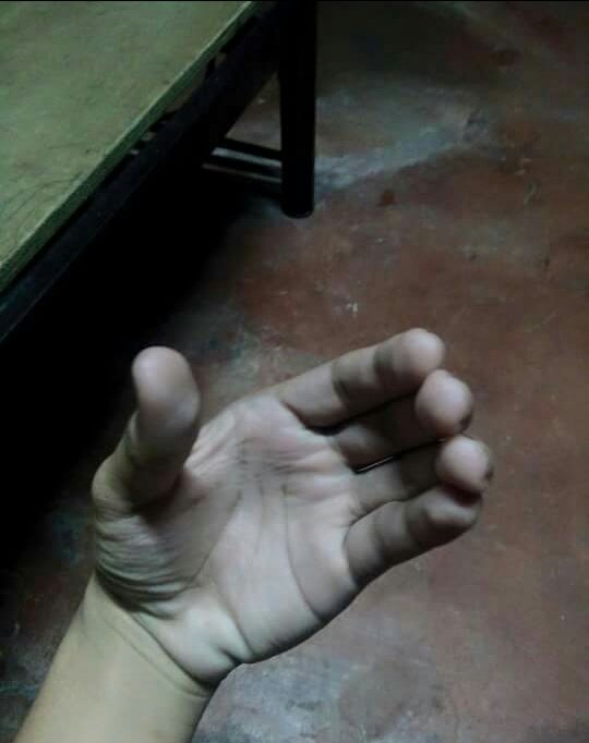 GirlNotyour's tweet image. SELLING OPPO NEO 5
Issue : Wala naman gasgas lang.
Ganyan po sya kahaba tsaka kataba . 
P.S : PASS PO SA SWAP HIHEEEEE
Yung phone po mapapansin nyo wala dyan kase ginamit ko po pang picture hehe .