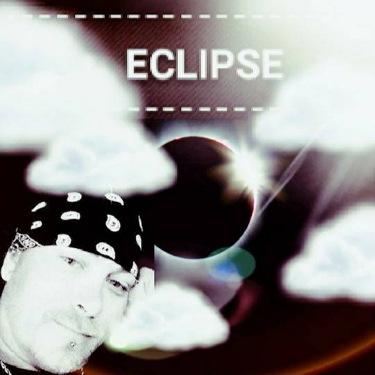 FanDaubs's tweet image. 🙌 YASSS It's time for a great show Eclipse TB:#Chat #FeatureMe #ChitC
liveme.com/us/m/v/1537578…