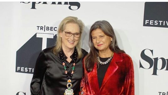 cmerylstreep's tweet image. Tracey Ullman &amp;amp; Meryl Streep at Tribeca TV Festival #merylstreep #traceyullman #traceyullmanshow #tribecatvfestival #tribecatvfestival2018 #springstudios#springstudiosoho #sohonyc