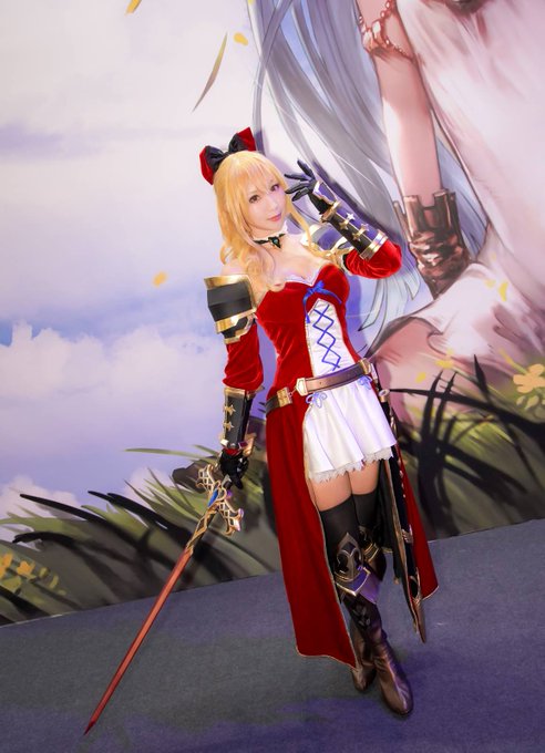 Twitterのコスプレ画像15