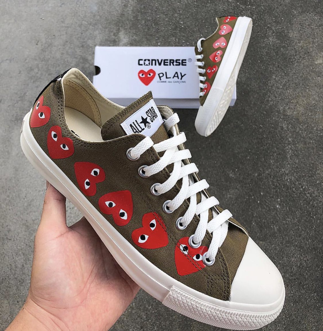 comme de garcon multi heart converse